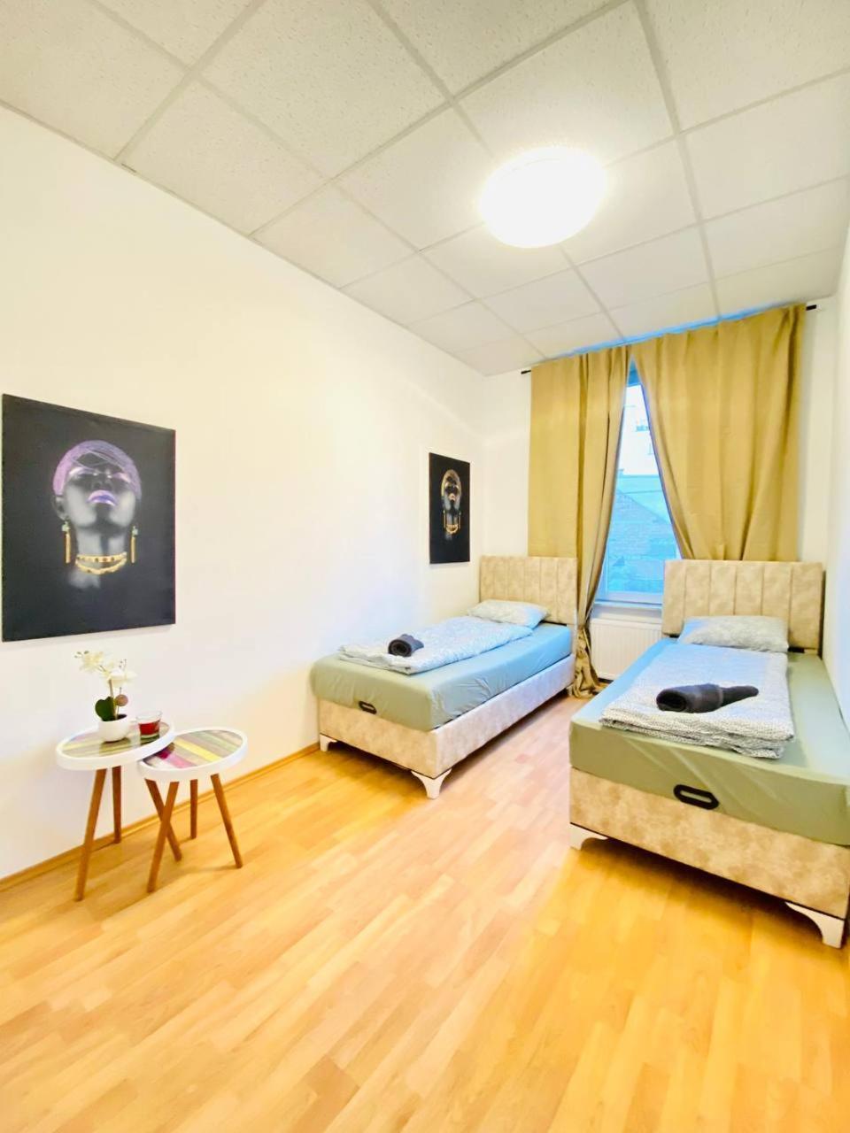 Comfortable Room In The 23Rd District Of Vienna Fr4 Exterior photo