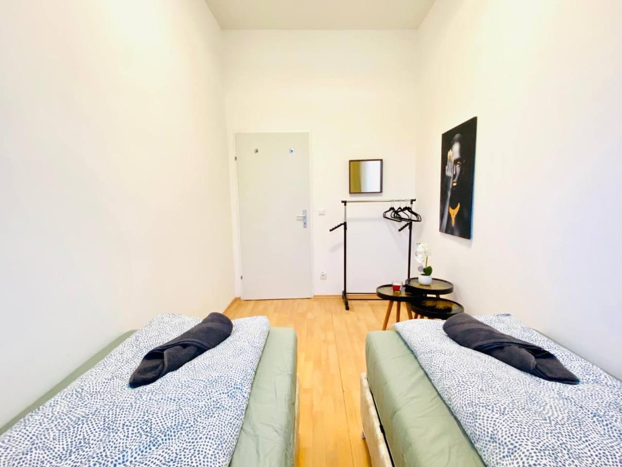 Comfortable Room In The 23Rd District Of Vienna Fr4 Exterior photo